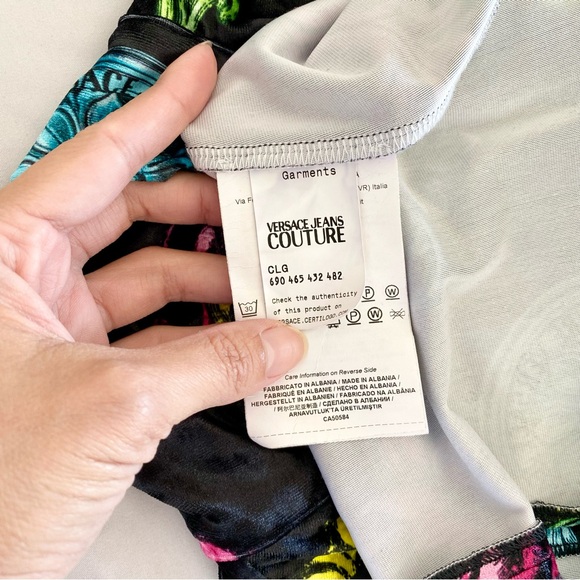 VERSACE 🇮🇹 Jeans Couture Velour Top - Picture 11 of 14